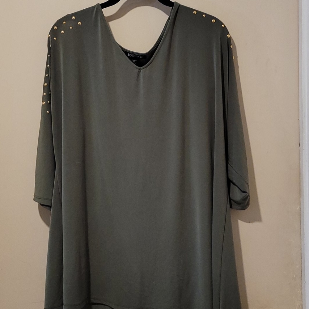 Cold shoulder green blouse